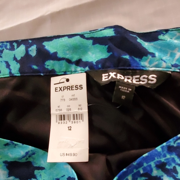 Express print skirt NEW - Picture 2 of 5